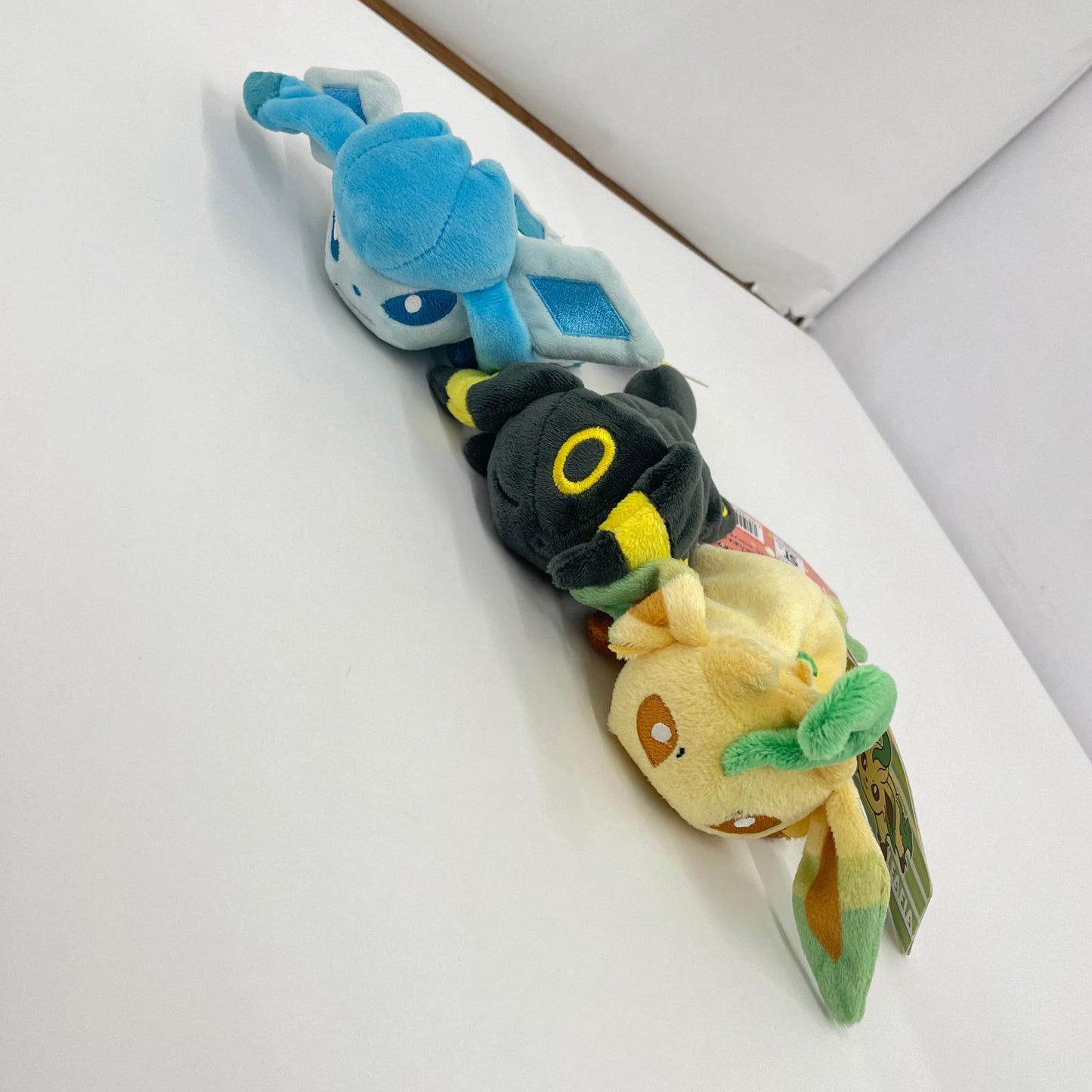 ぬいぐるみ ポケモンセンター くったりぬいぐるみ リーフィア・ブラッキー・グレイシア セット【瀬戸大橋店】