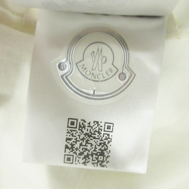 MONCLER | モンクレール ロゴプリント半袖Tシャツ シリコンワッペン 半袖Tシャツ K10918C00004 ホワイト アイボリー 生成り サイズ:XL【三重本店】