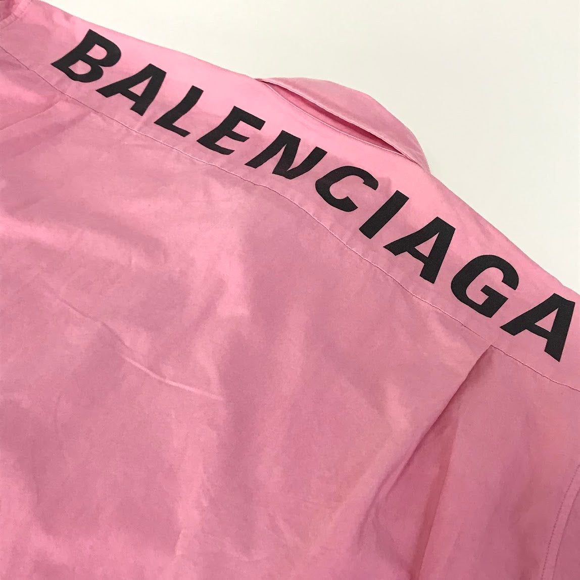 BALENCIAGA | バレンシアガ バックロゴプリントシャツ 長袖シャツ 556878 TEM09 ピンク サイズ:38【倉吉店】