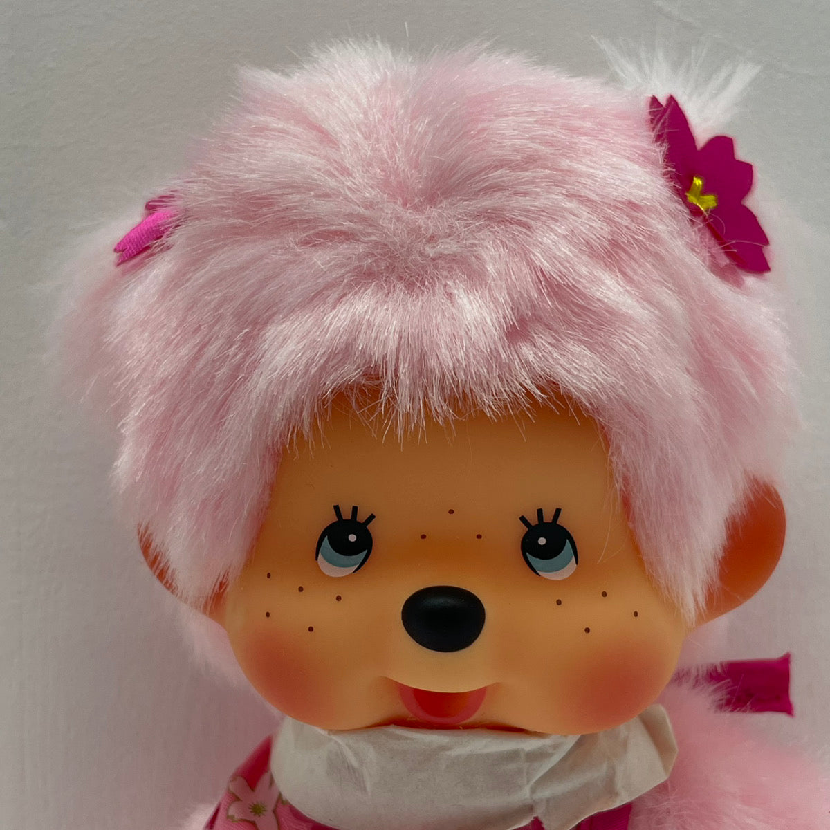 ぬいぐるみ 海外限定 桜モンチッチ S 女の子 ※石の匂いあり・桜(ビーズなし) 【レトロ】【尾張小牧店】
