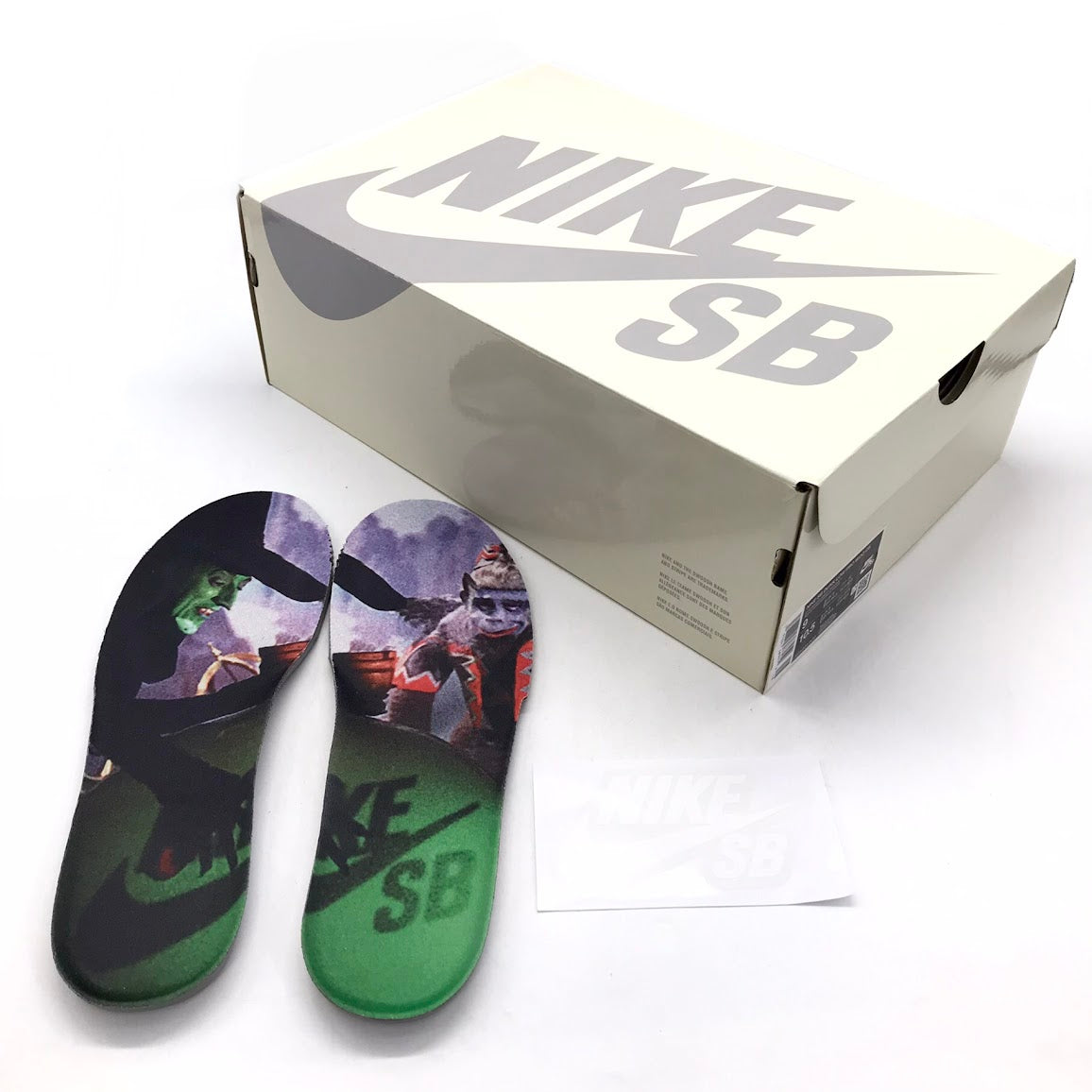 NIKE | ナイキ SB DUNK LOW 'THE WIZARD OF OZ' スニーカー FZ1291-600 レッド 27cm【倉吉店】
