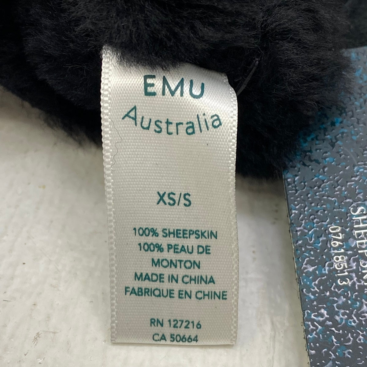 EMU Australia | エミュオーストラリア BEECH FOREST GLOVES 手袋 ブラック【加古川店】