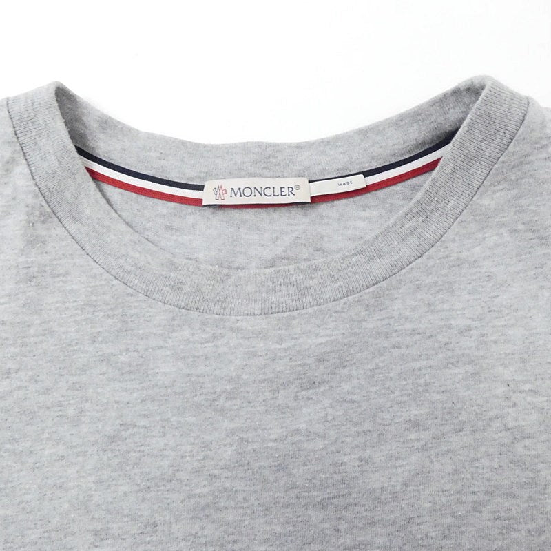 【中古】MONCLER | モンクレール 半袖Tシャツ D10918026250 並行品 サイド切り替え ラバーロゴ グレー サイズ:M