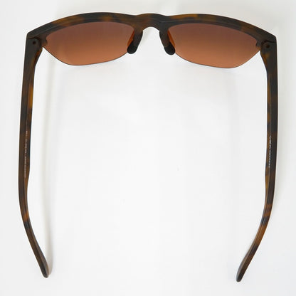 OAKLEY | オークリー Frogskins サングラス OO9374-5063 ブラウン【瀬戸大橋店】
