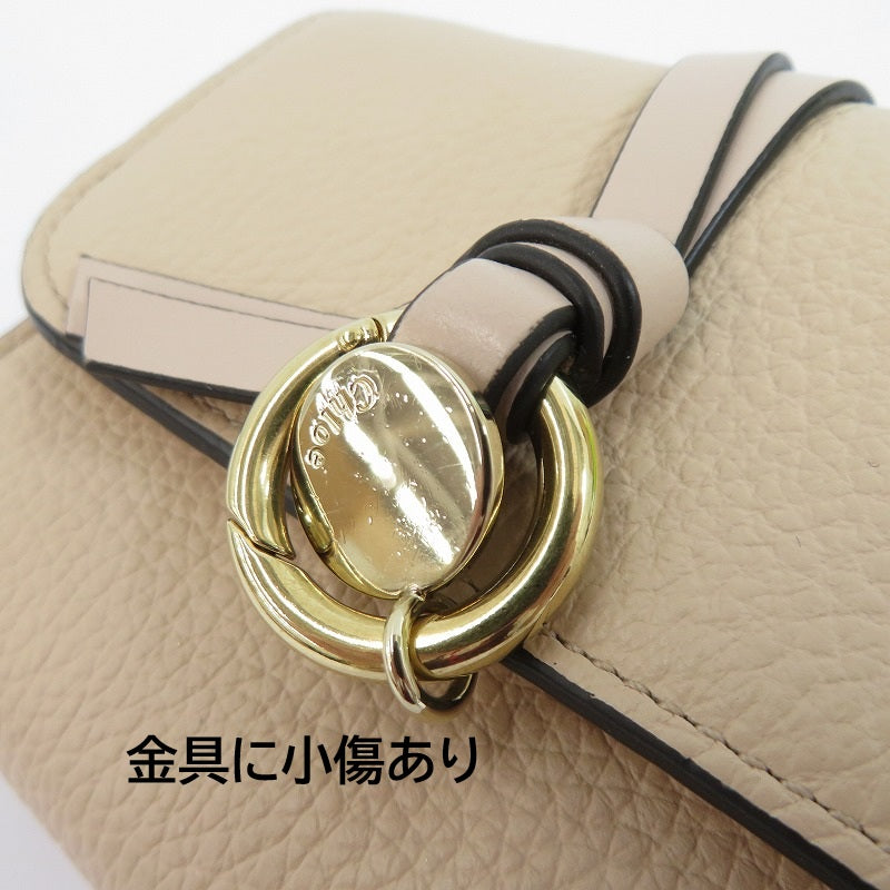 Chloe | クロエ アルファベット スモール トリフォールド ウォレット 三つ折り財布 CHC21WP945F576J5 ベージュ【瀬戸大橋店】