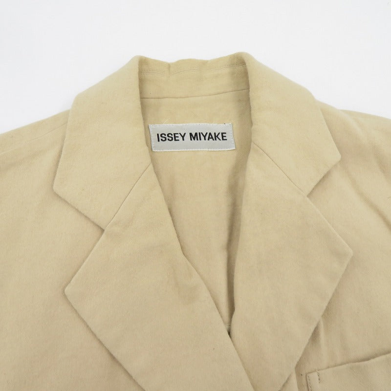 ISSEY MIYAKE | イッセイミヤケ ジャケット その他アウター IM93-FD042 ベージュ サイズ：M【瀬戸大橋店】