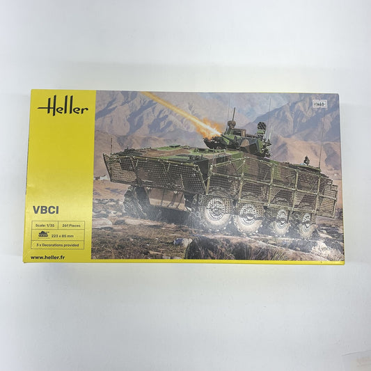 中古未開封 1/35 フランス軍 VBCI 歩兵戦闘車 / Heller エレール..
