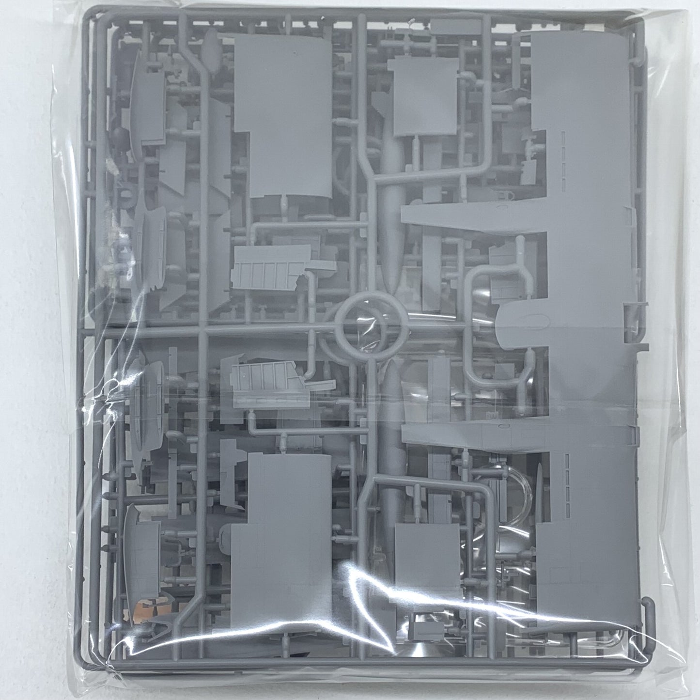 未組立 1/48 アメリカ海兵隊 OV-10A ブロンコ軽攻撃機 / ICM [48305]..