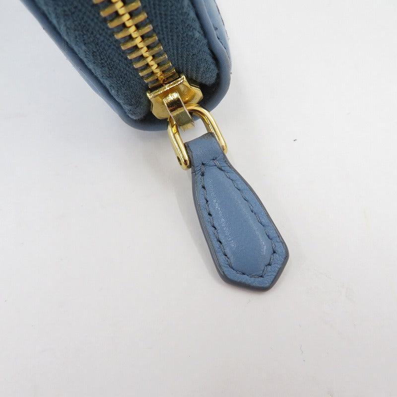 PRADA | プラダ ソフトカーフレザーキルティンクラウンドファスナー長財布 長財布 1ML506 ライトブルー【瀬戸大橋店】