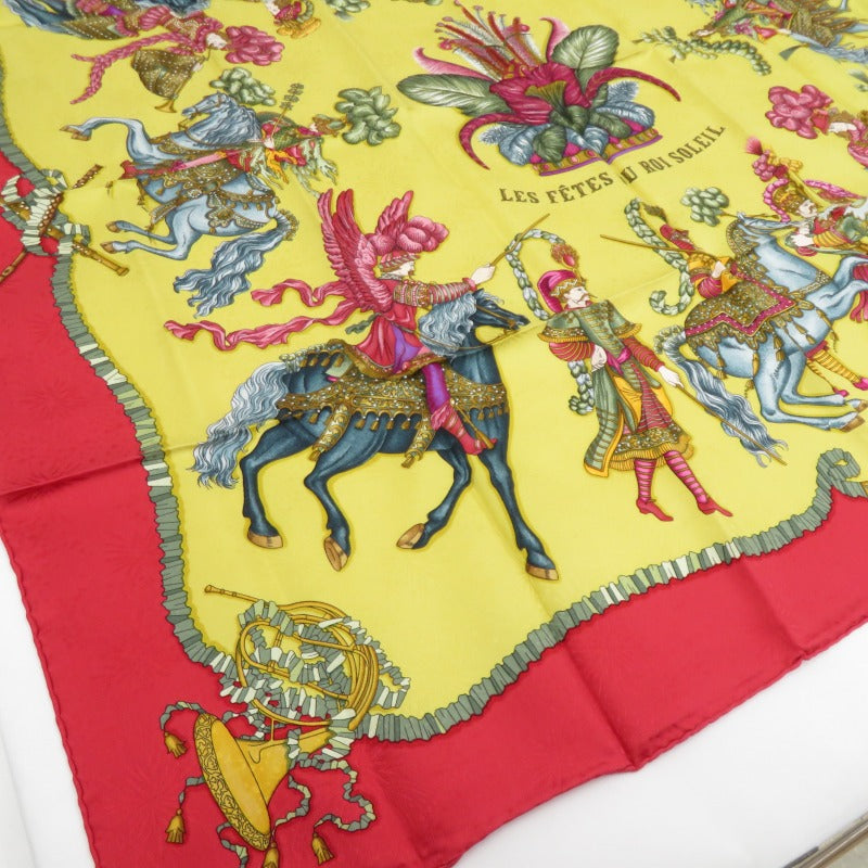 HERMES | エルメス カレ 90 LES FETES DU ROI SOLEIL 「太陽王の祝典」 ハンカチ レッド【瀬戸大橋店】