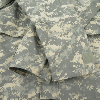 MILITARY衣料 | ミリタリーイリョウ ECWCS UNIVERSAL CAMO GORE-TEX PARKA ミリタリージャケット 8415-01-526-9181 カモ サイズ：M【瀬戸大橋店】