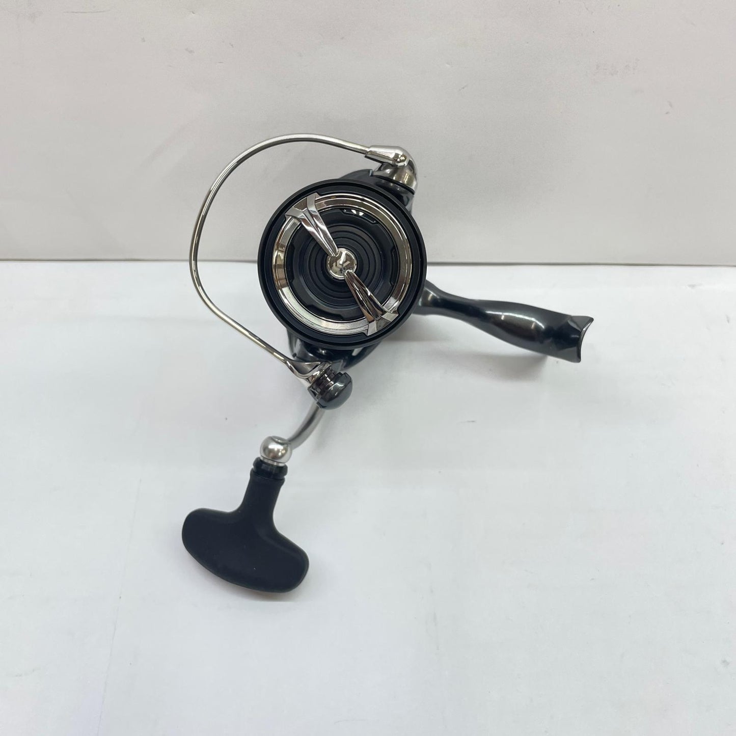 【フィッシング/釣り/釣具/リール】 【スピニングリール】Daiwa | ダイワ 24ルビアスPCLT2500-H 00061216【瀬戸大橋店】