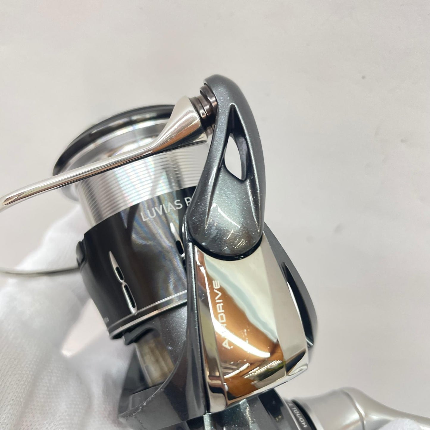 【フィッシング/釣り/釣具/リール】 【スピニングリール】Daiwa | ダイワ 24ルビアスPCLT2500-H 00061216【瀬戸大橋店】