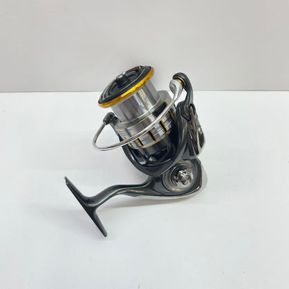 【フィッシング/釣り/釣具/リール】 【スピニングリール】Daiwa | ダイワ 18ブラストLT4000-CH 00065101【瀬戸大橋店】