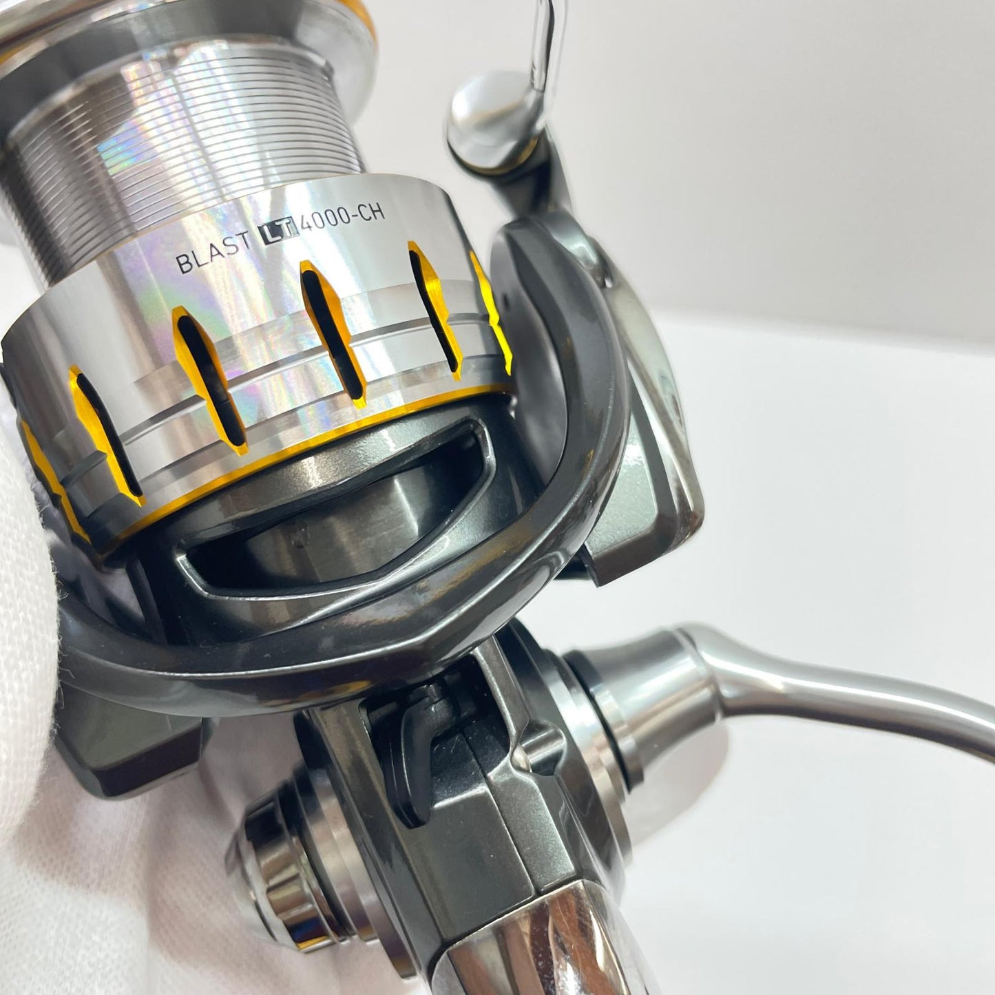 【フィッシング/釣り/釣具/リール】 【スピニングリール】Daiwa | ダイワ 18ブラストLT4000-CH 00065101【瀬戸大橋店】
