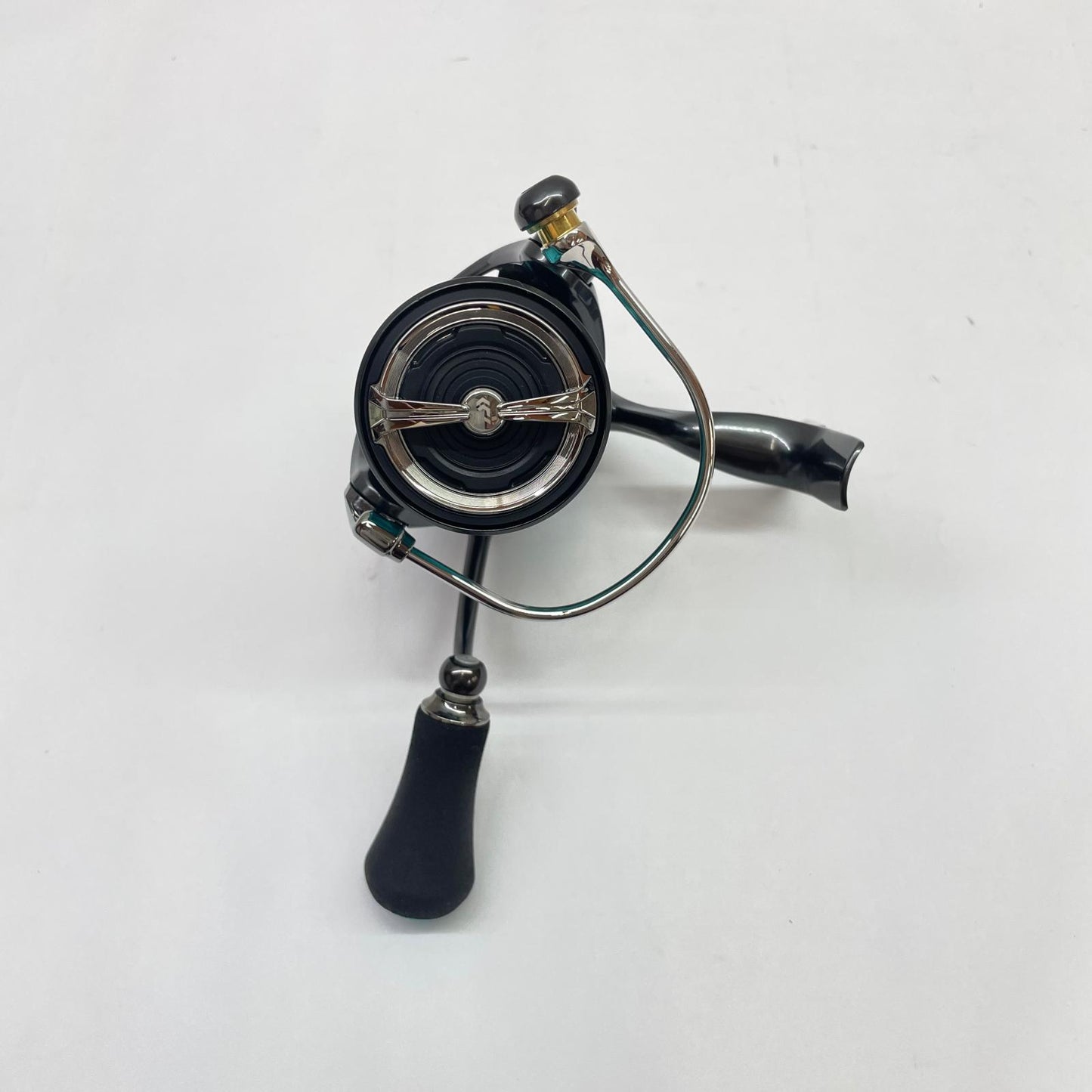 【フィッシング/釣り/釣具/リール】 【スピニングリール】Daiwa | ダイワ 21エメラルダスAIRFCLT2500S 00060310【瀬戸大橋店】