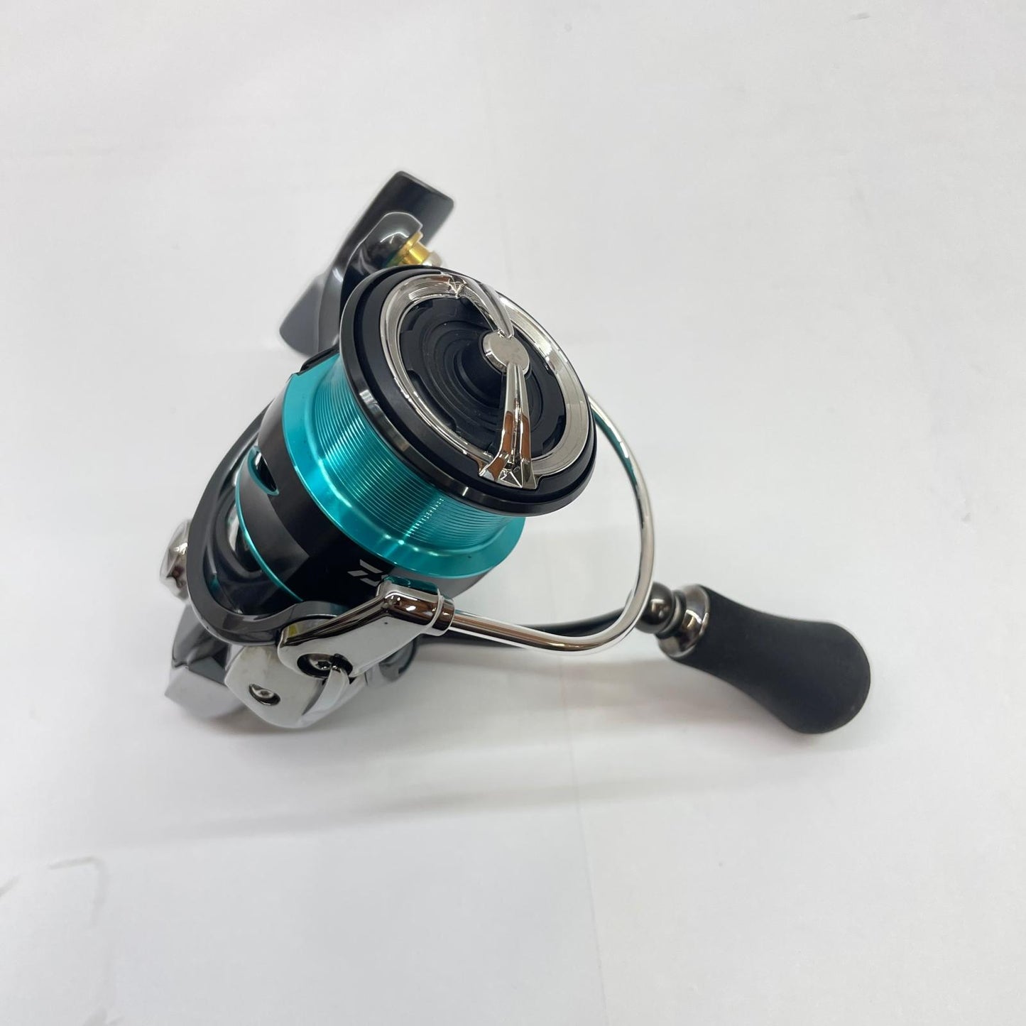 【フィッシング/釣り/釣具/リール】 【スピニングリール】Daiwa | ダイワ 21エメラルダスAIRFCLT2500S 00060310【瀬戸大橋店】