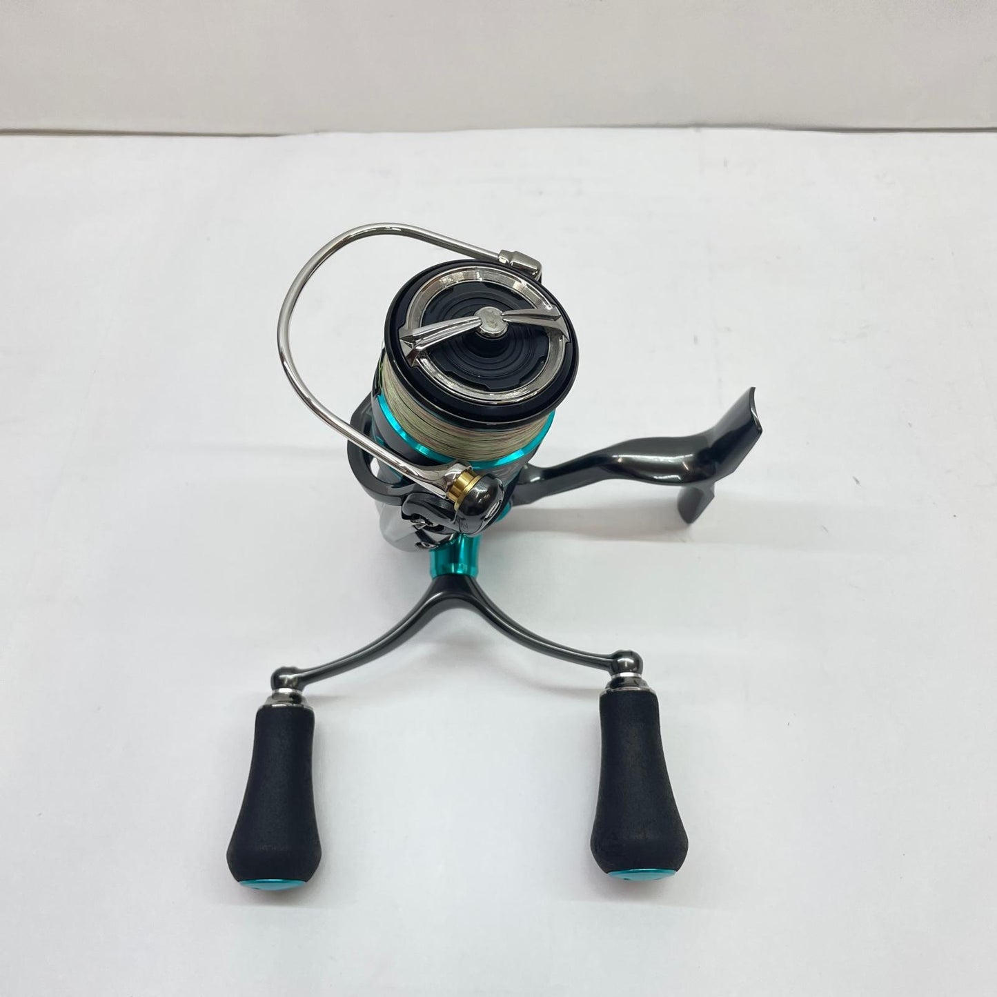 【フィッシング/釣り/釣具/リール】 【スピニングリール】Daiwa | ダイワ 21エメラルダスAIRFCLT2500S-DH 00060311【瀬戸大橋店】
