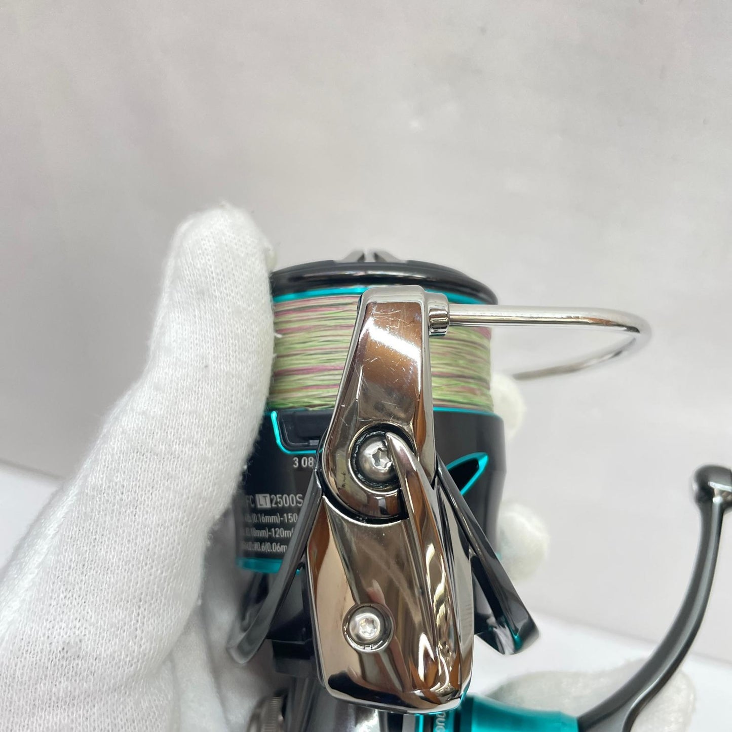 【フィッシング/釣り/釣具/リール】 【スピニングリール】Daiwa | ダイワ 21エメラルダスAIRFCLT2500S-DH 00060311【瀬戸大橋店】