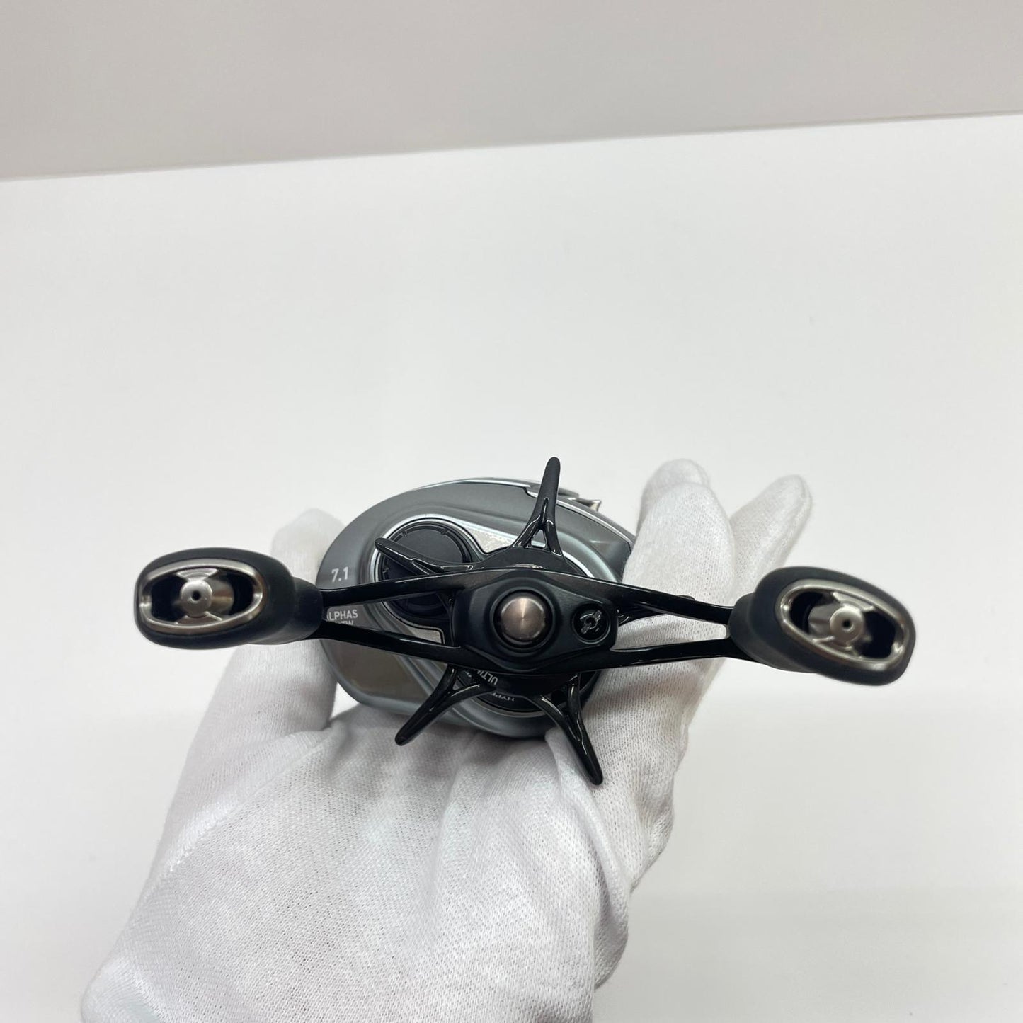 【フィッシング/釣り/釣具/リール】 【ベイトリール/右ハンドル】Daiwa | ダイワ 21アルファスSVTW800H 00630221【瀬戸大橋店】