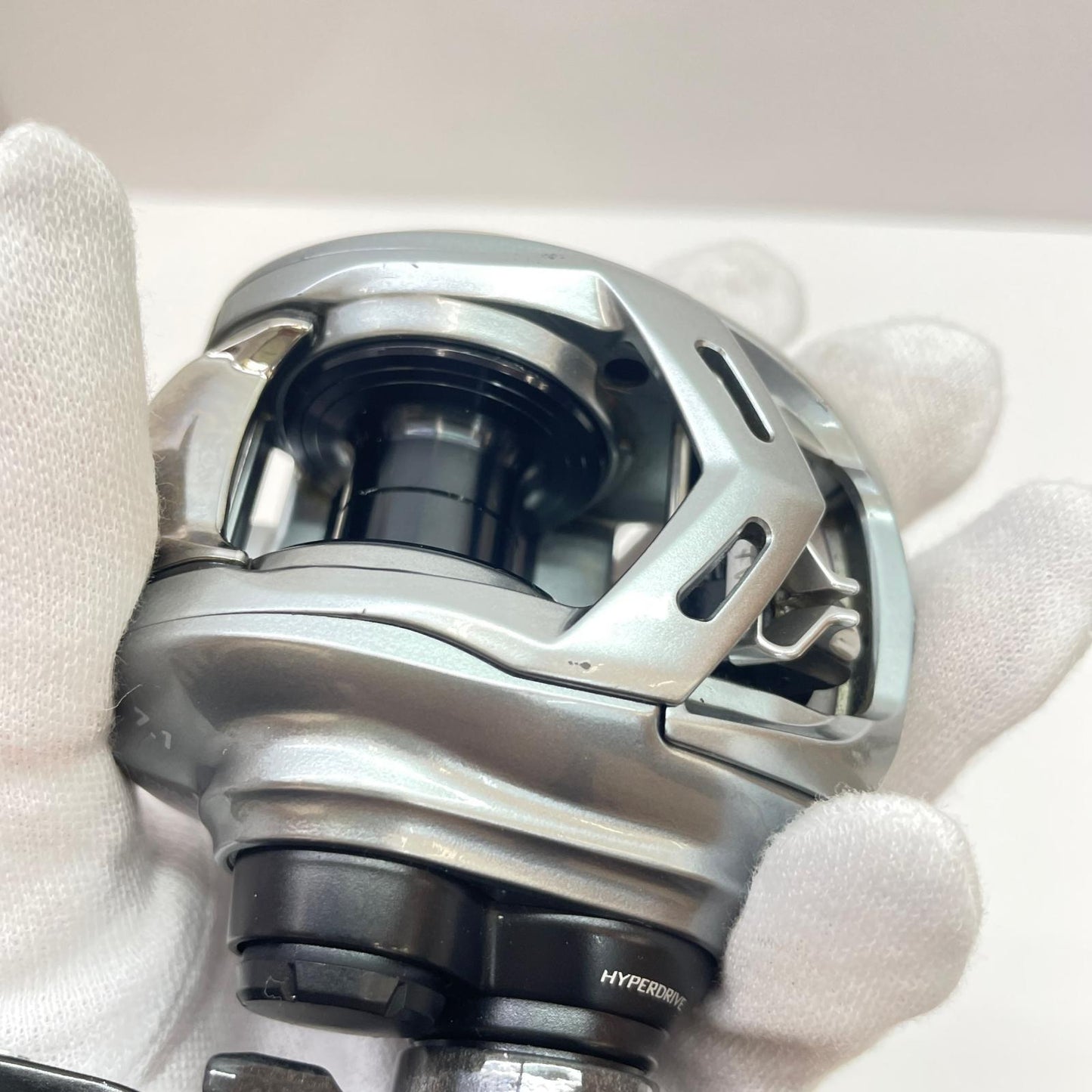 【フィッシング/釣り/釣具/リール】 【ベイトリール/右ハンドル】Daiwa | ダイワ 21アルファスSVTW800H 00630221【瀬戸大橋店】