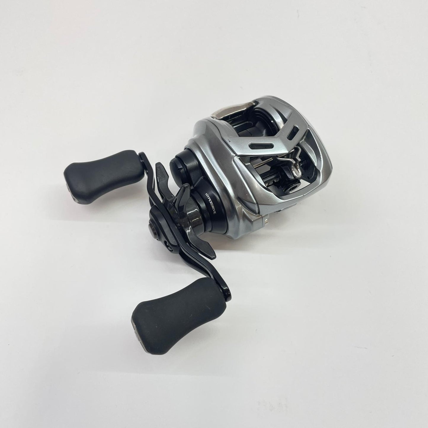 【フィッシング/釣り/釣具/リール】 【ベイトリール/右ハンドル】Daiwa | ダイワ 21アルファスSVTW800H 00630221【瀬戸大橋店】