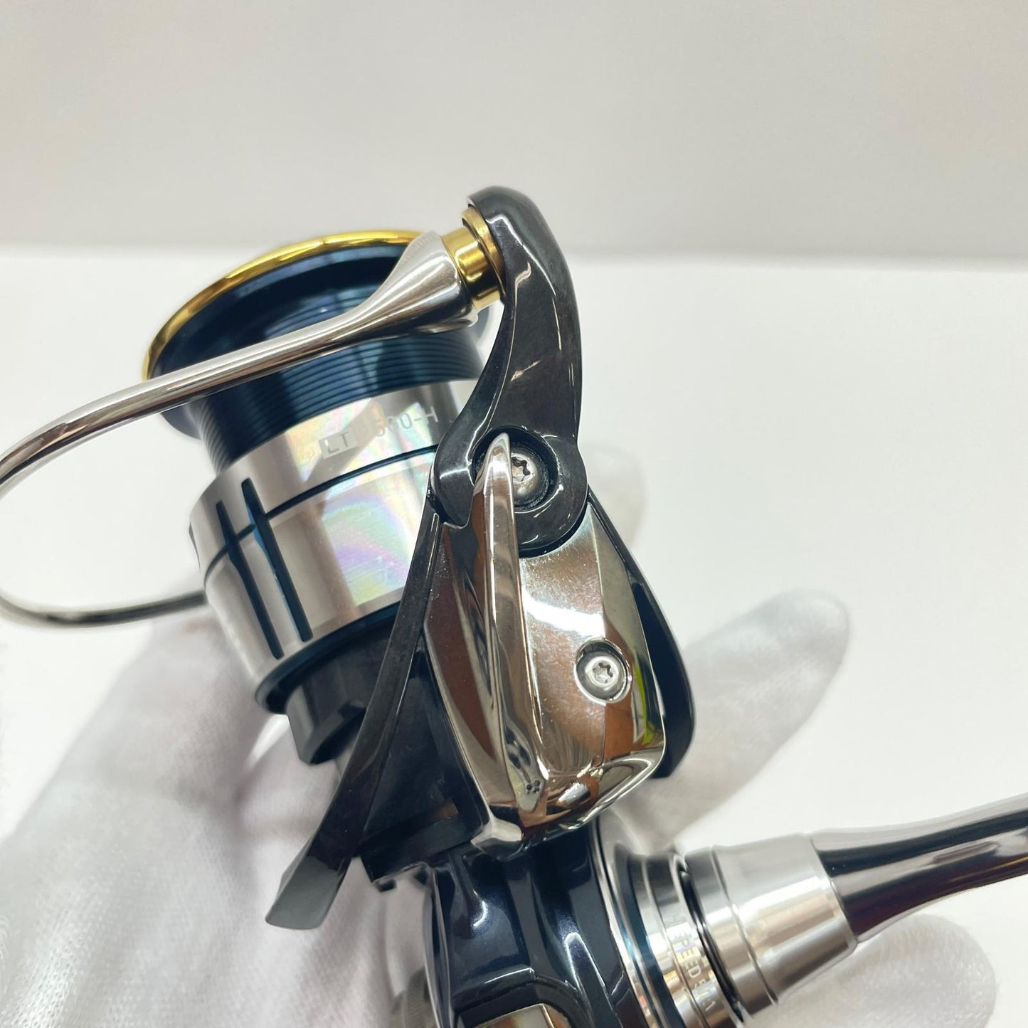 【フィッシング/釣り/釣具/リール】 【スピニングリール】Daiwa | ダイワ 19セルテートLT2500S-H 00060047 ※塗装剥がれあり(写真参照)【瀬戸大橋店】