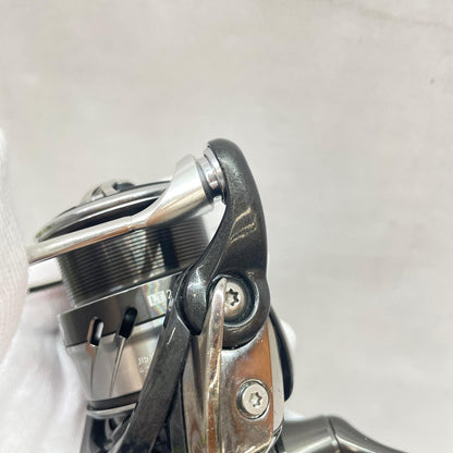 【フィッシング/釣り/釣具/リール】 【スピニングリール】Daiwa | ダイワ 18カルディアLT2000S ※カスタム品純正パーツありません。【瀬戸大橋店】