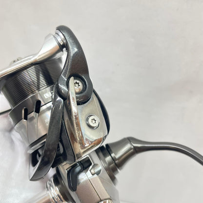 【フィッシング/釣り/釣具/リール】 【スピニングリール】Daiwa | ダイワ 18カルディアLT2000S ※カスタム品純正パーツありません。【瀬戸大橋店】