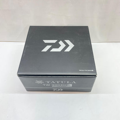 【フィッシング/釣り/釣具/リール】 【ベイトリール/左ハンドル】Daiwa | ダイワ 21タトゥーラTW300XHL 00630106【瀬戸大橋店】