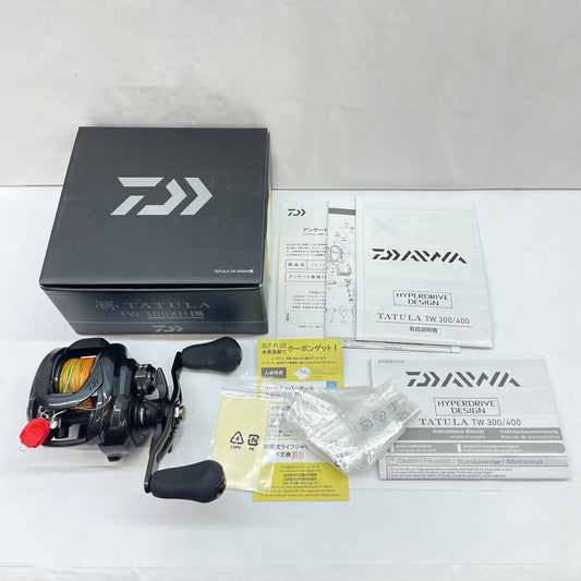 【フィッシング/釣り/釣具/リール】 【ベイトリール/左ハンドル】Daiwa | ダイワ 21タトゥーラTW300XHL 00630106【瀬戸大橋店】