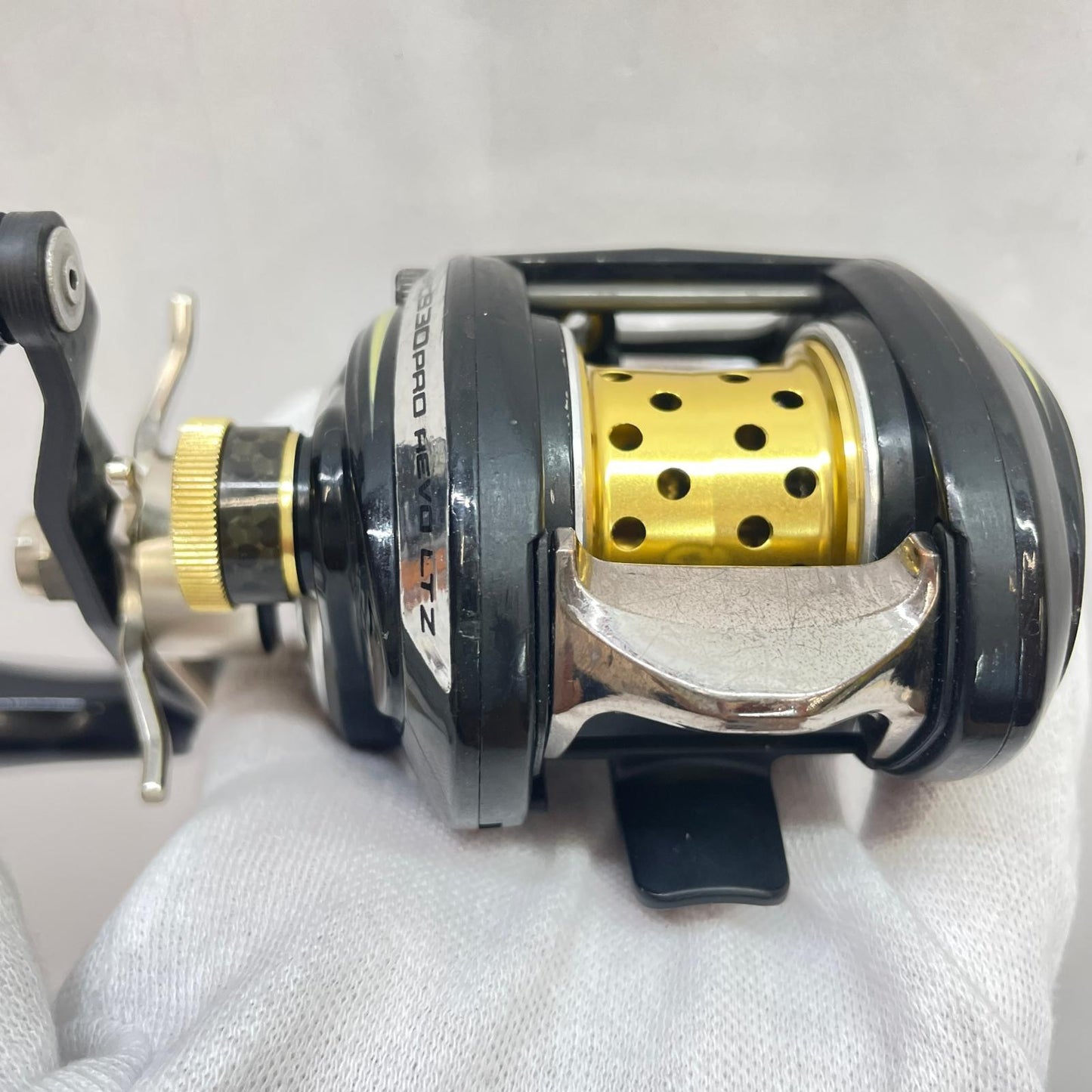 【フィッシング/釣り/釣具/リール】 【ベイトリール/左ハンドル】AbuGarcia | アブガルシア レボLTZAE74レーシングL ※カスタム品純正パーツありません。【瀬戸大橋店】