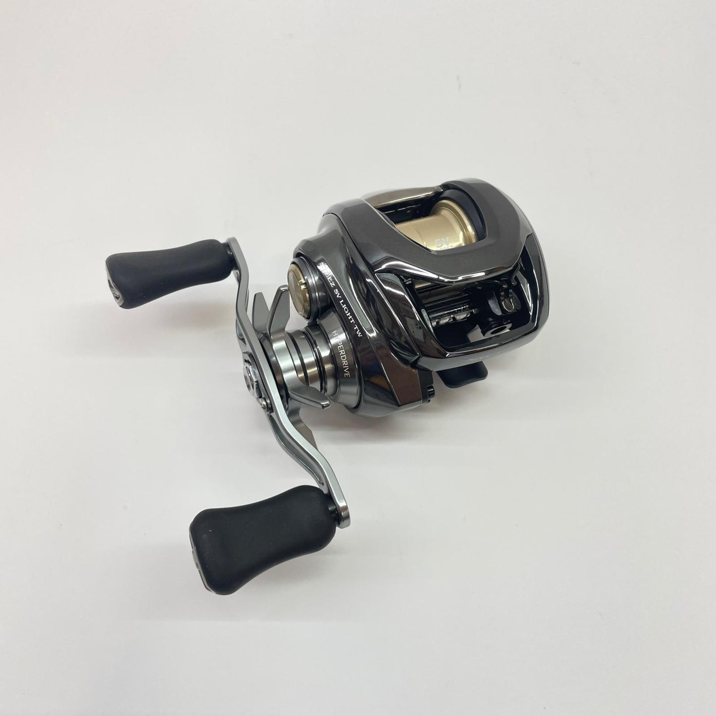 【フィッシング/釣り/釣具/リール】 【ベイトリール/右ハンドル】Daiwa | ダイワ 26スティーズSVライトTW100XXH 00630324【瀬戸大橋店】
