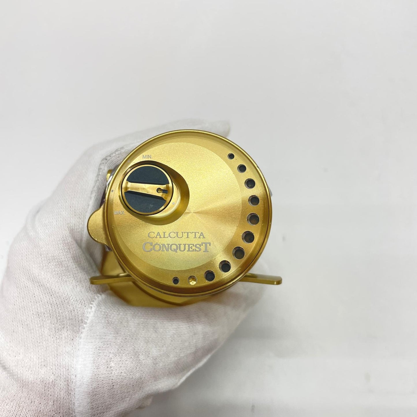 【フィッシング/釣り/釣具/リール】 【ベイトリール/右ハンドル】SHIMANO | シマノ 21カルカッタコンクエスト100 04232【瀬戸大橋店】