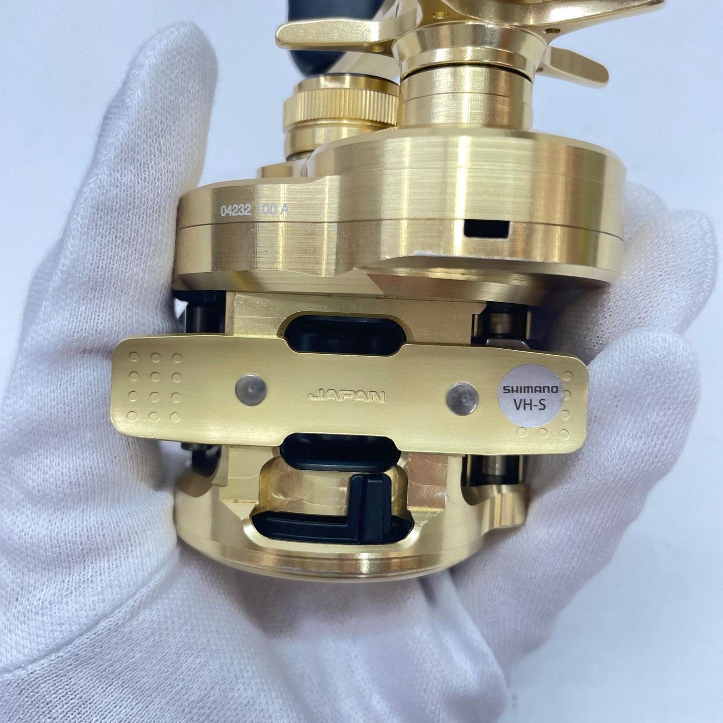 【フィッシング/釣り/釣具/リール】 【ベイトリール/右ハンドル】SHIMANO | シマノ 21カルカッタコンクエスト100 04232【瀬戸大橋店】
