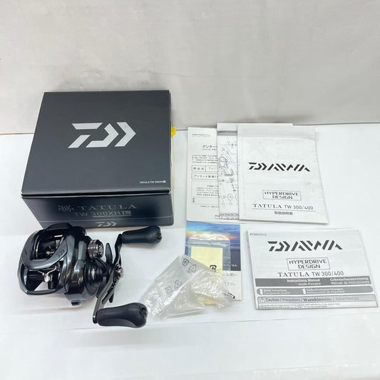【フィッシング/釣り/釣具/リール】 【ベイトリール/左ハンドル】Daiwa | ダイワ 21タトゥーラTW300XHL 00630106【瀬戸大橋店】