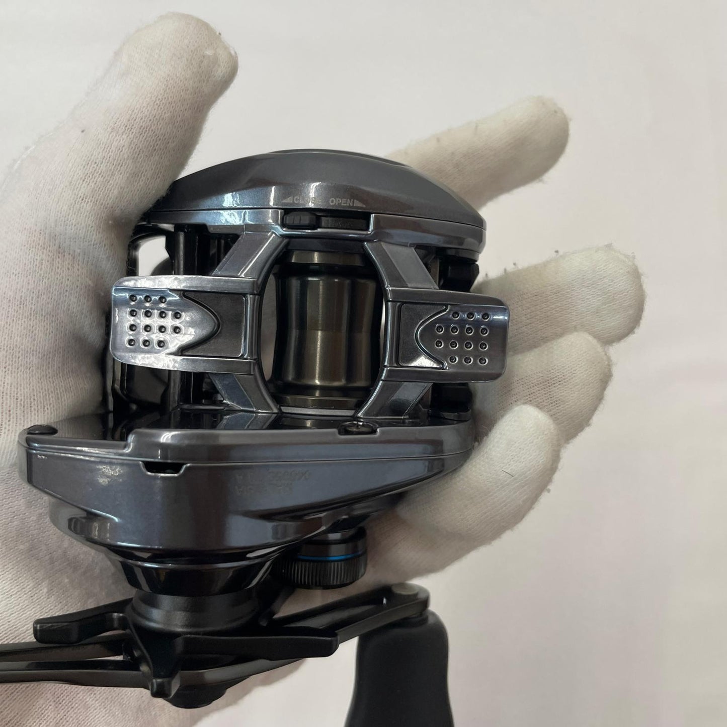 【フィッシング/釣り/釣具/リール】 【ベイトリール/右ハンドル】SHIMANO | シマノ 24SLX70 046956【瀬戸大橋店】