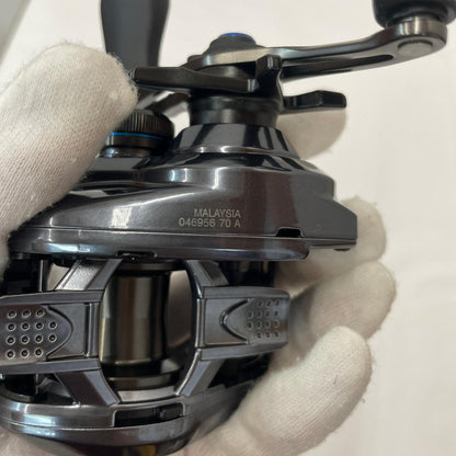 【フィッシング/釣り/釣具/リール】 【ベイトリール/右ハンドル】SHIMANO | シマノ 24SLX70 046956【瀬戸大橋店】