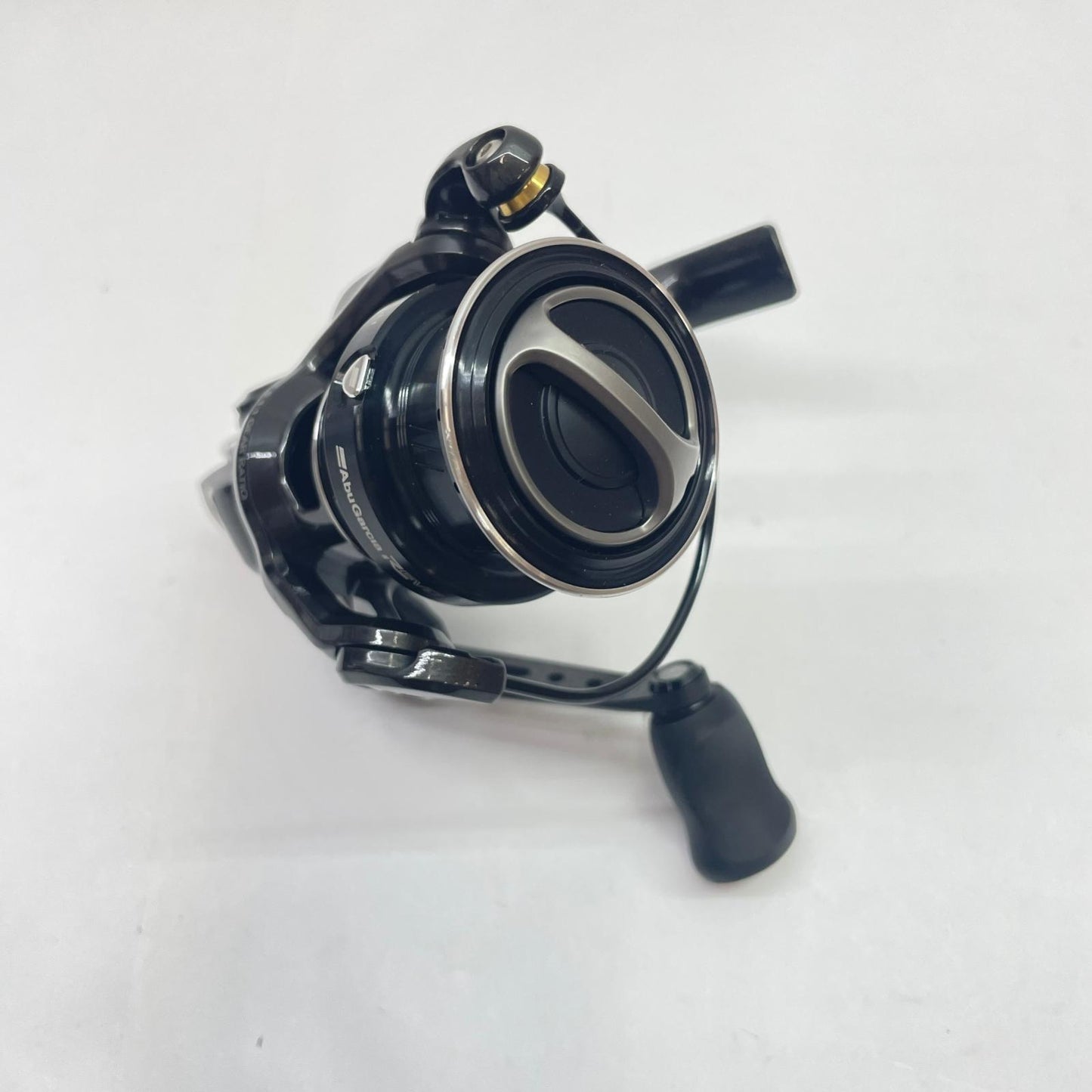 【フィッシング/釣り/釣具/リール】 【スピニングリール】AbuGarcia | アブガルシア レボSPビースト2500SH【瀬戸大橋店】