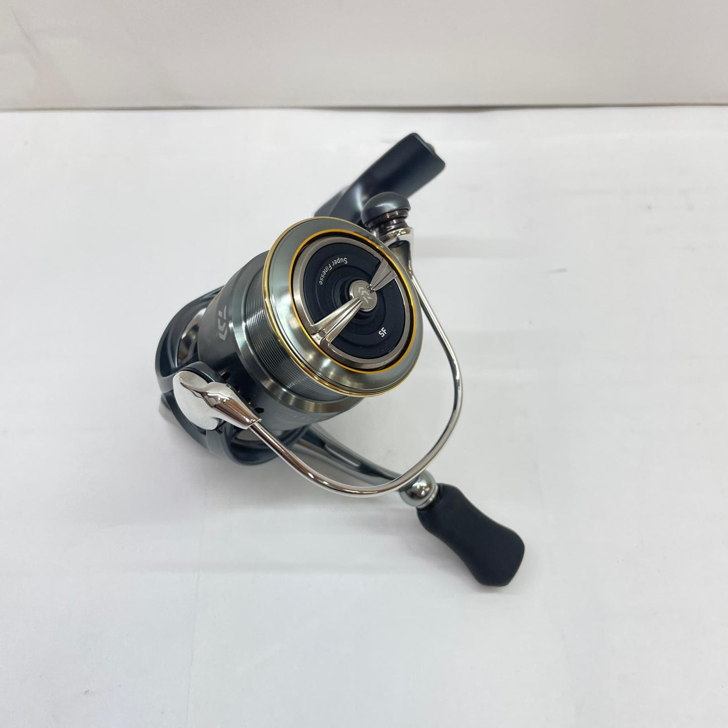【フィッシング/釣り/釣具/リール】 【スピニングリール】Daiwa | ダイワ 23エアリティSF2000SS-P 00061122【瀬戸大橋店】