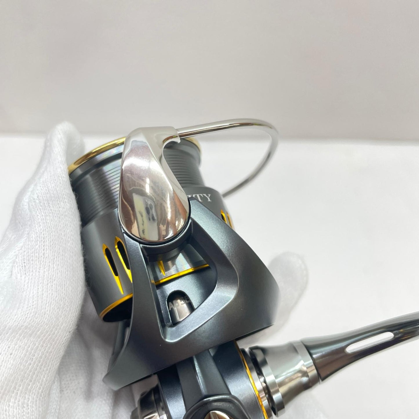 【フィッシング/釣り/釣具/リール】 【スピニングリール】Daiwa | ダイワ 23エアリティSF2000SS-P 00061122【瀬戸大橋店】
