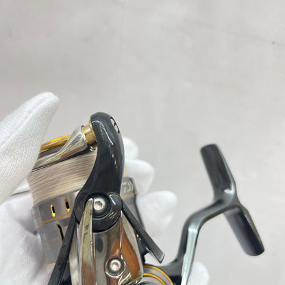 【フィッシング/釣り/釣具/リール】 【スピニングリール】Daiwa | ダイワ 21ルビアスエアリティFCLT2000S-H ※カスタム品純正パーツありません。【瀬戸大橋店】
