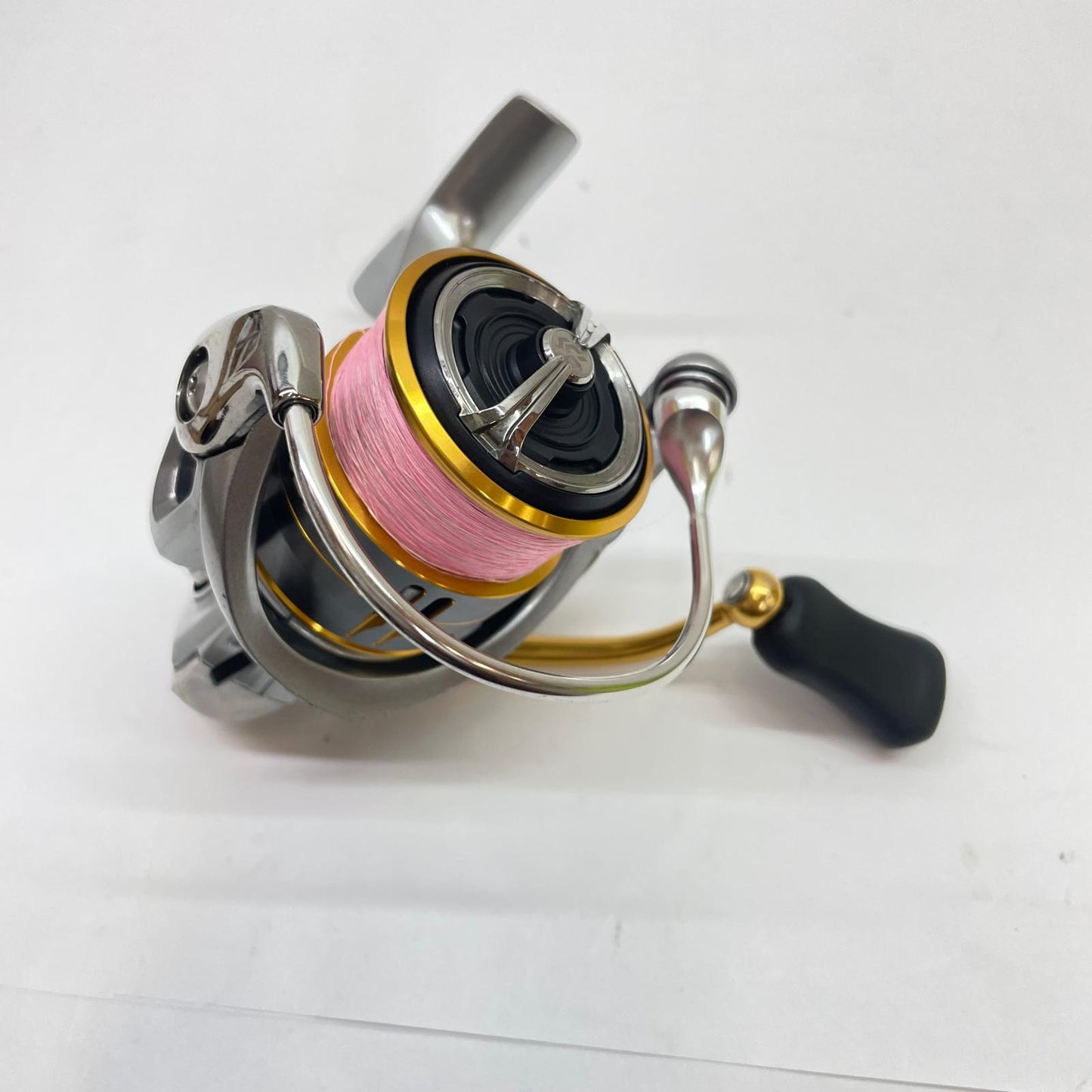 【フィッシング/釣り/釣具/リール】 【スピニングリール】Daiwa | ダイワ 21フリームスLT2000S ※キャップ欠品(写真参照)【瀬戸大橋店】