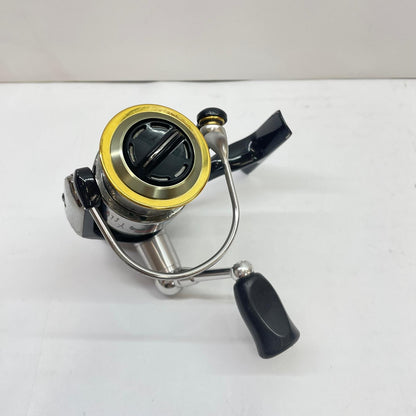 【フィッシング/釣り/釣具/リール】 【スピニングリール】Daiwa | ダイワ ソフティスト月下美人 2004 ※全体的に目立つキズが多数あり【瀬戸大橋店】