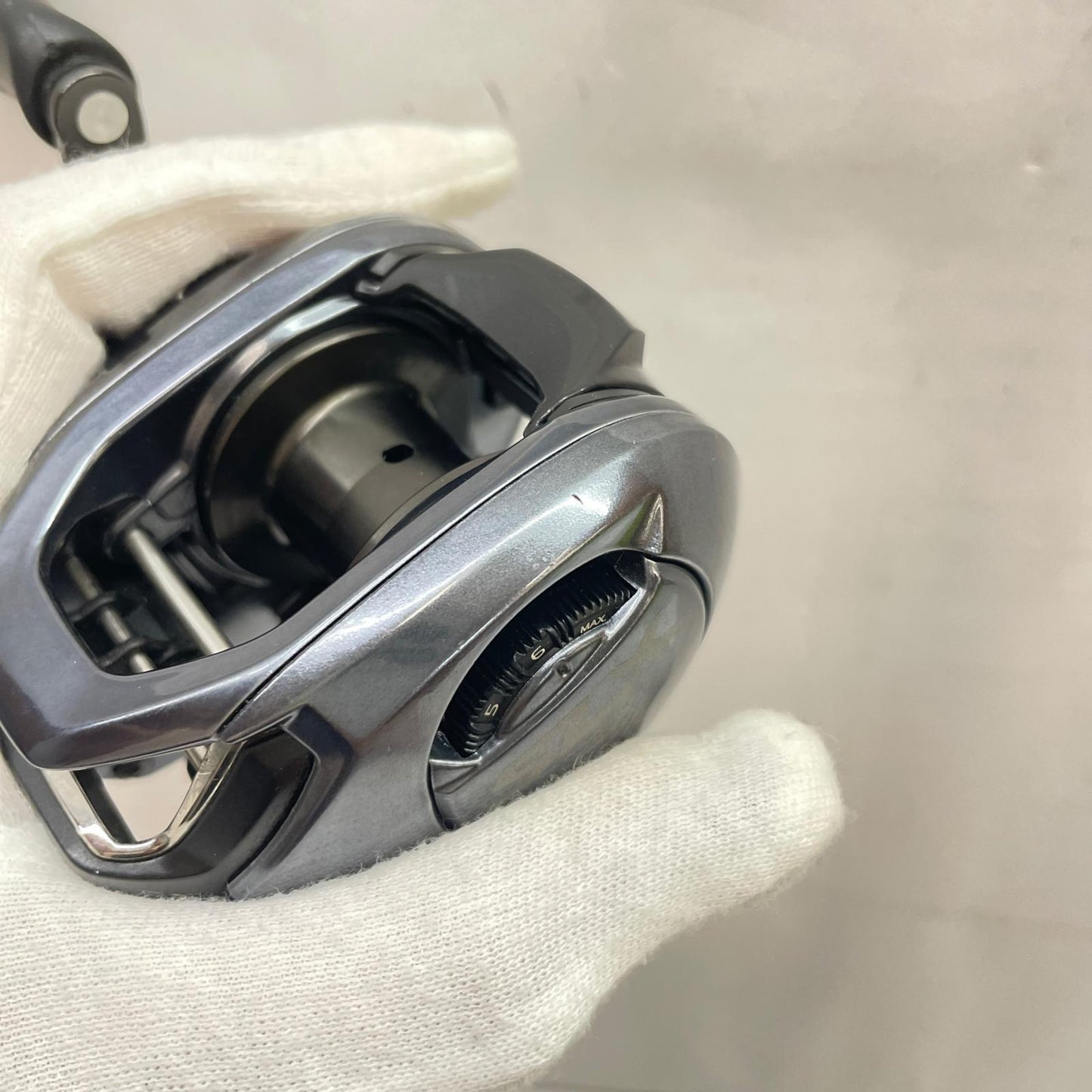 【フィッシング/釣り/釣具/リール】 【ベイトリール/右ハンドル】SHIMANO | シマノ 24SLX70 046956【瀬戸大橋店】