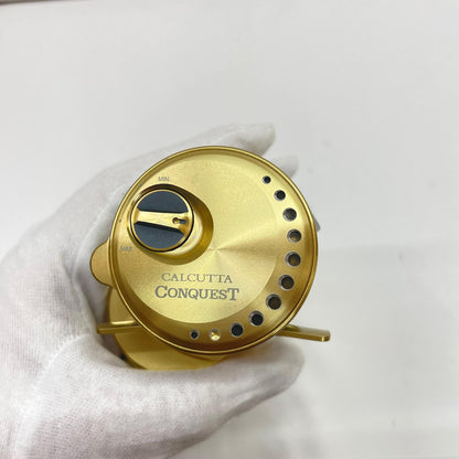 【フィッシング/釣り/釣具/リール】 【ベイトリール/右ハンドル】SHIMANO | シマノ 21カルカッタコンクエスト100 04232【瀬戸大橋店】