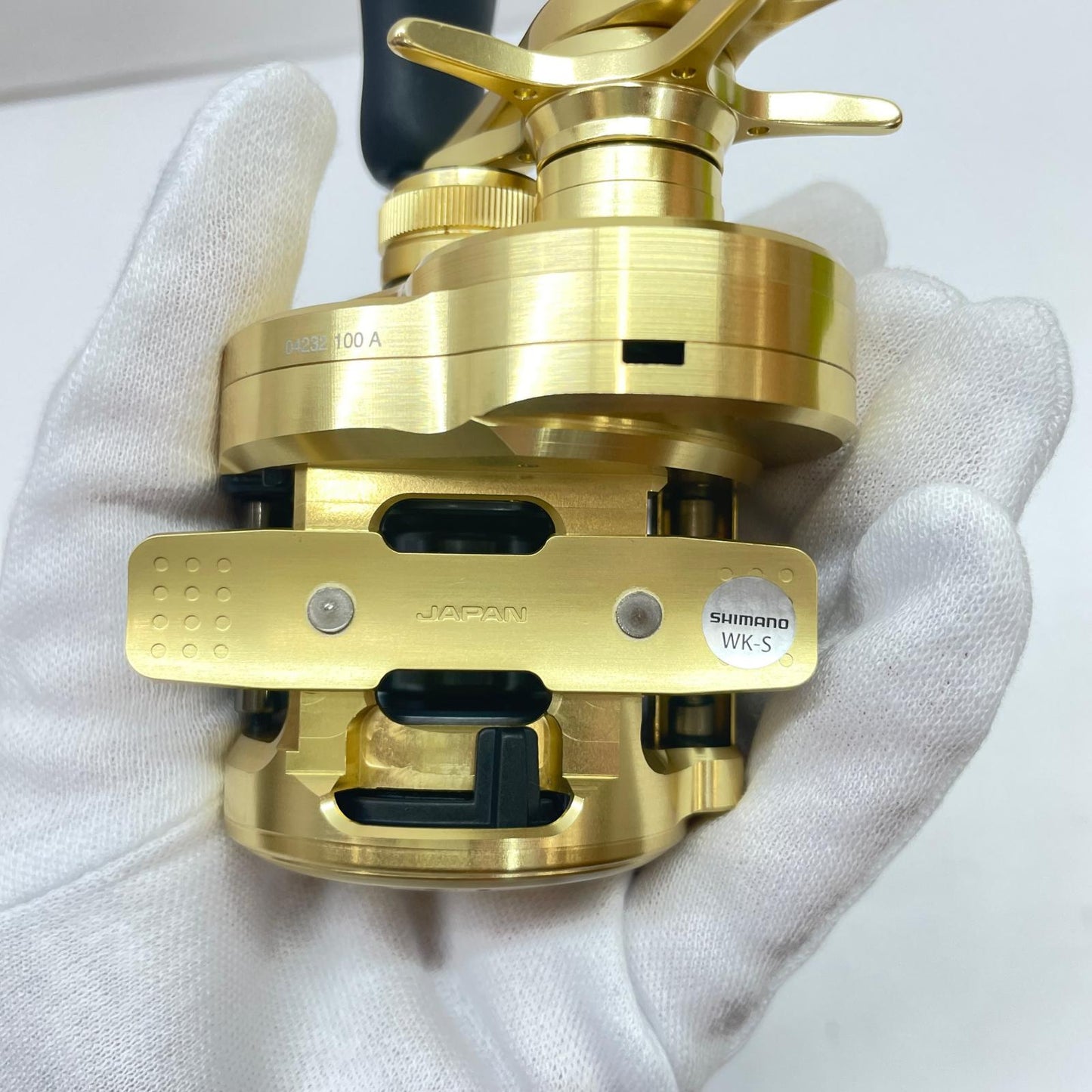 【フィッシング/釣り/釣具/リール】 【ベイトリール/右ハンドル】SHIMANO | シマノ 21カルカッタコンクエスト100 04232【瀬戸大橋店】