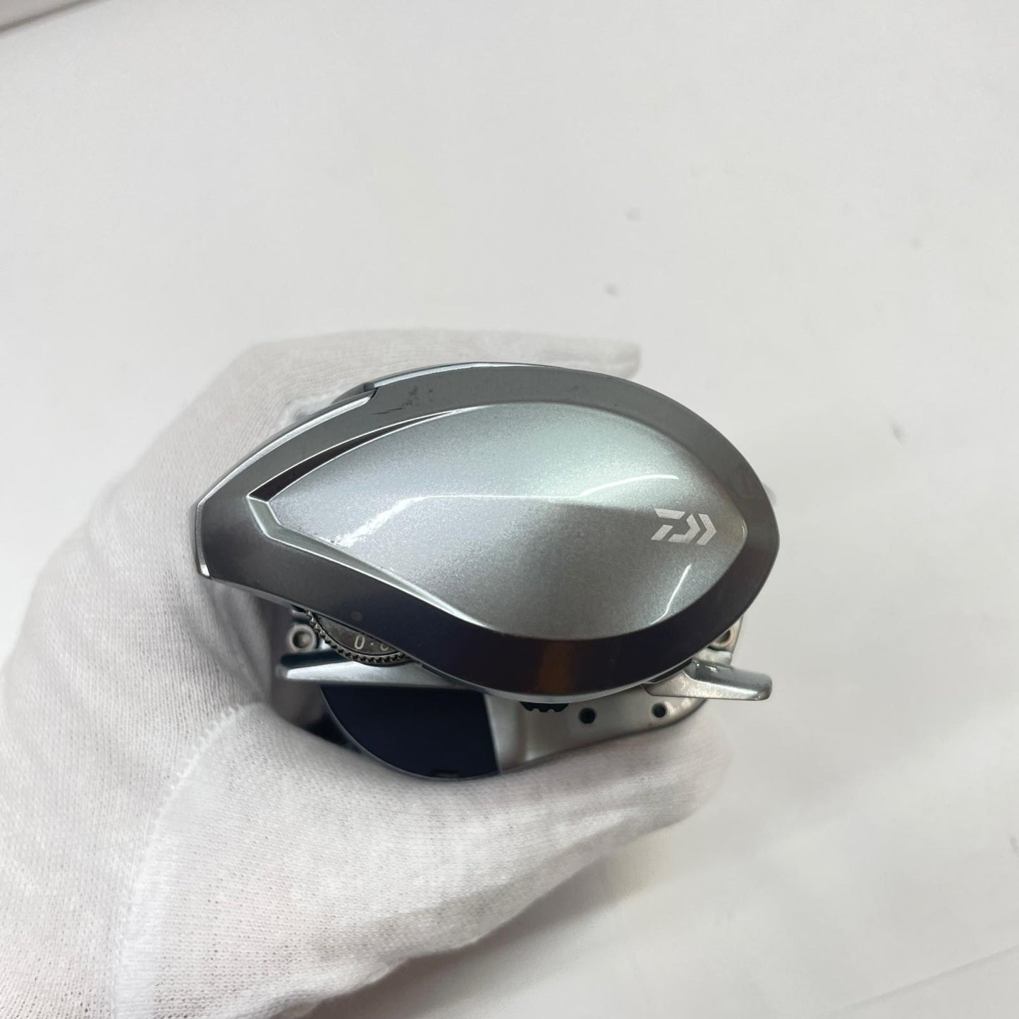 【フィッシング/釣り/釣具/リール】 【ベイトリール/右ハンドル】Daiwa | ダイワ 21アルファスSVTW800H ※カスタム品純正パーツありません。【瀬戸大橋店】