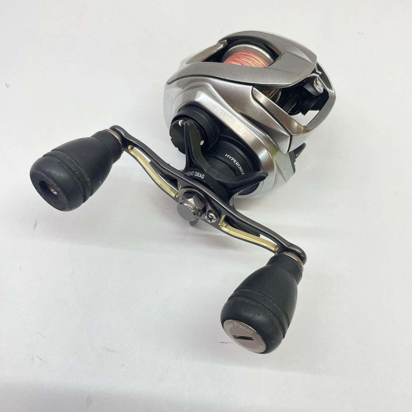 【フィッシング/釣り/釣具/リール】 【ベイトリール/右ハンドル】Daiwa | ダイワ 21ジリオンSVTW1000H ※カスタム品純正パーツありません。【瀬戸大橋店】