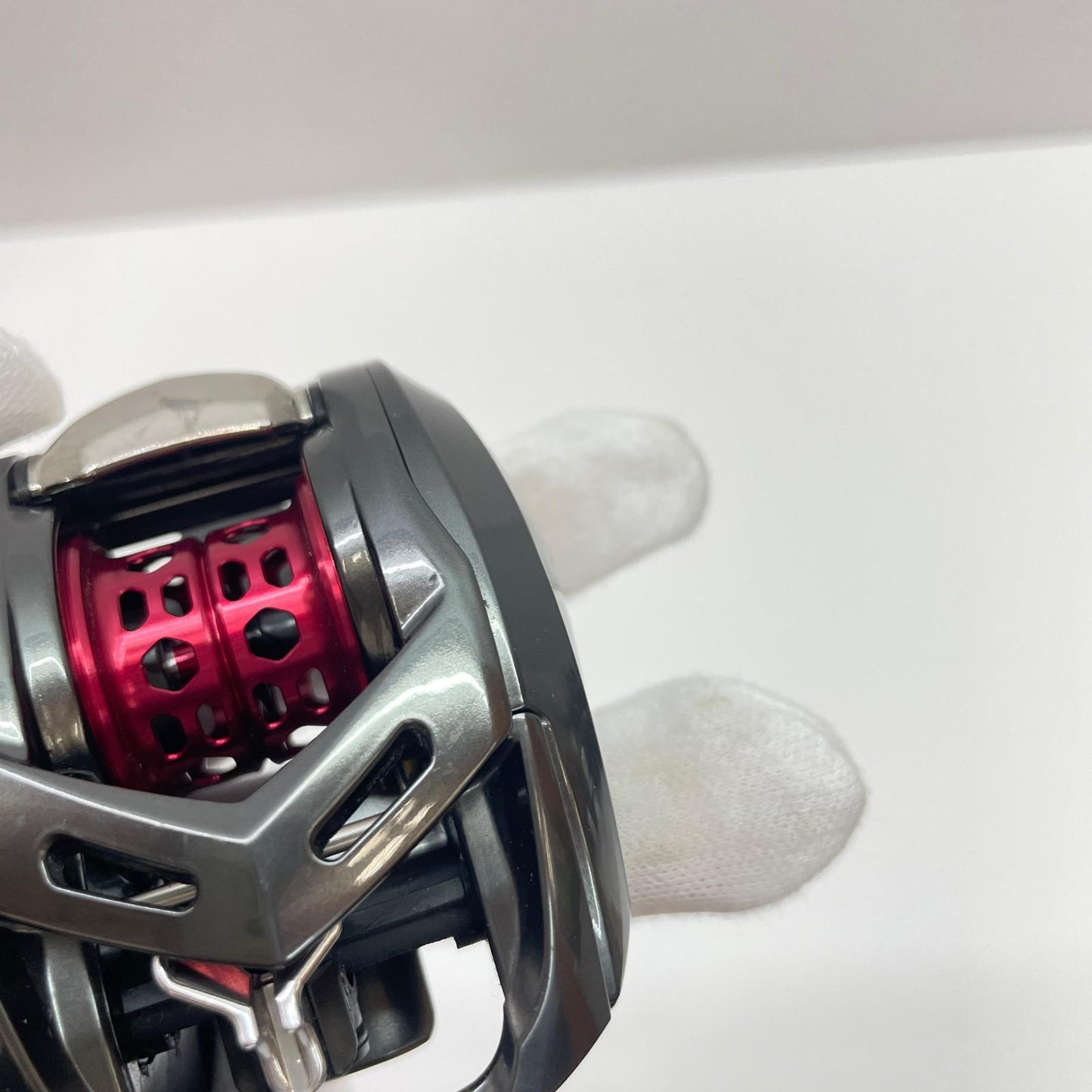 【フィッシング/釣り/釣具/リール】 【ベイトリール/右ハンドル】Daiwa | ダイワ 20アルファスAIRTW8.6 ※カスタム品純正パーツありません。【瀬戸大橋店】